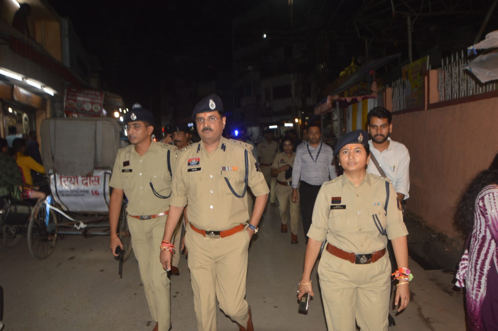 बिलासपुर पुलिस अलर्ट : रक्षाबंधन पर चप्पे-चप्पे पर सुरक्षा, खुद एसपी ने किया प्रमुख बाजारों का दौरा..