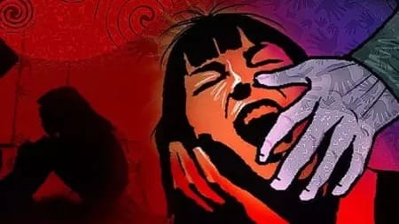 शर्मनाक ! दुर्गा पूजा दिखाने के बहाने 9 साल की बच्ची को जंगल ले गया बड़ा पापा, रेप के बाद गला घोंटकर मारने की कोशिश..