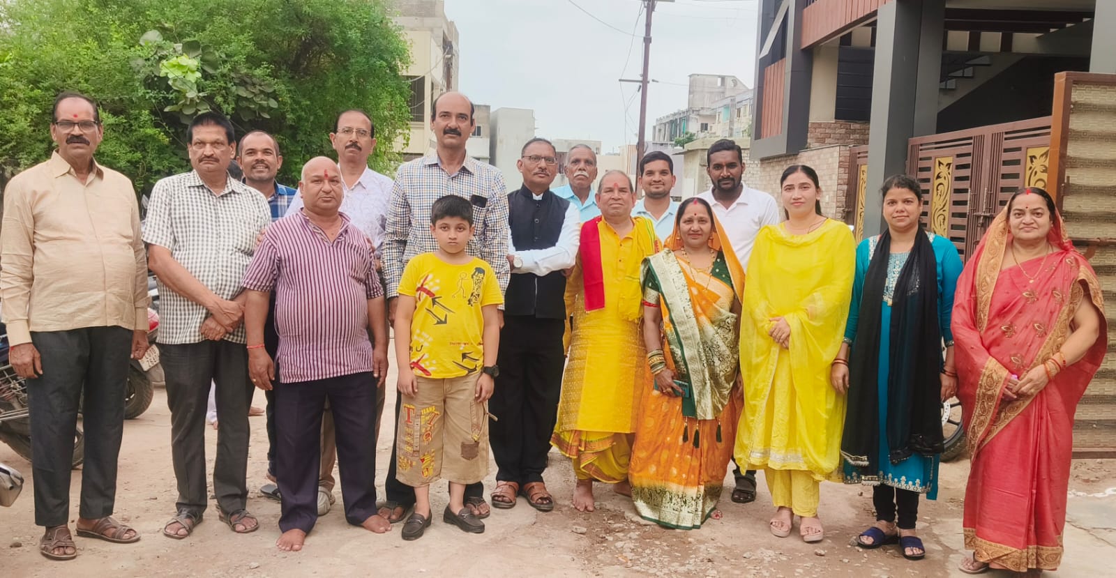 राष्ट्रगीत वंदे मातरम के 150 साल पूरे होने पर शिवमंदिर प्रांगण में विशेष आयोजन..