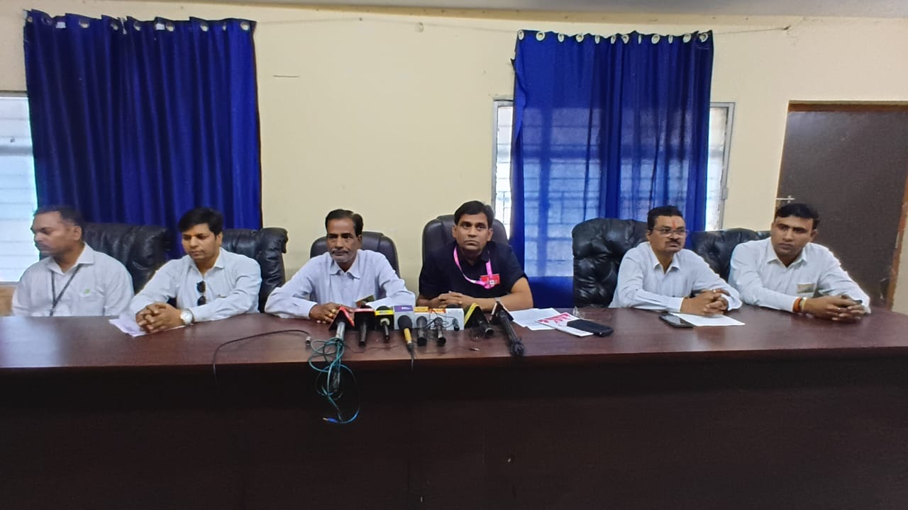 ट्रेन मैनेजरों की दो दशक पुरानी मांगें अब भी अधूरी !