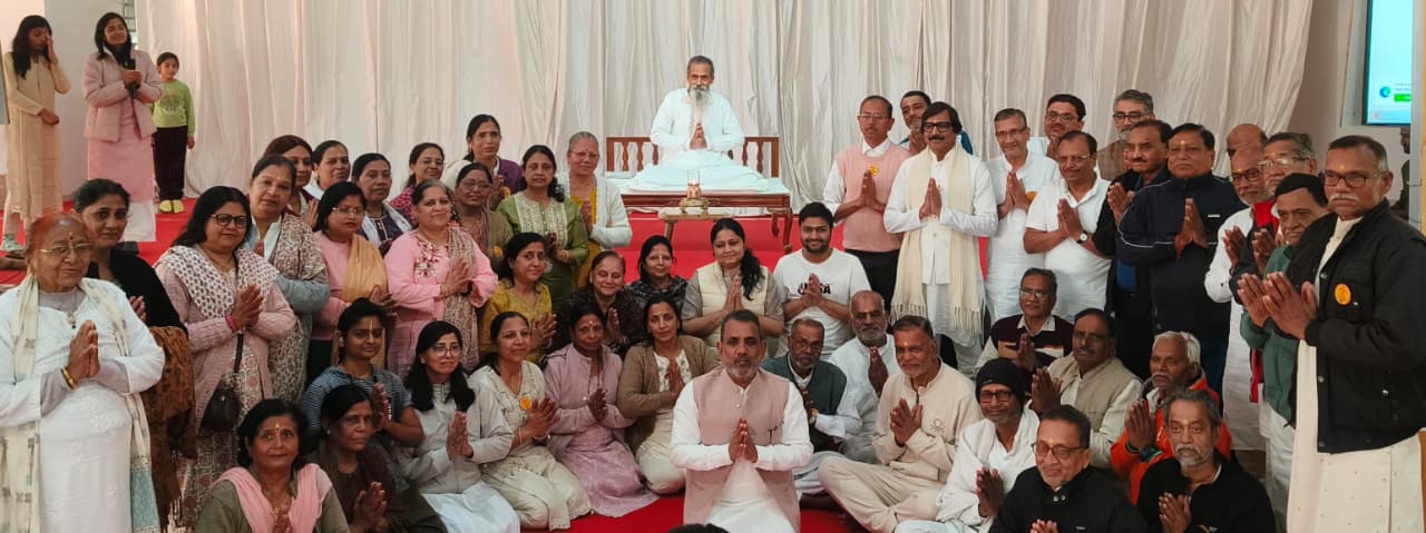 शरीर, मन और चेतना की समझ से ही मोक्ष का मार्ग प्रशस्त होता है – परम आलय..गुप्त नवरात्रि शिविर में देश-विदेश के हजारों साधकों ने किया आत्मबोध का साक्षात अनुभव..