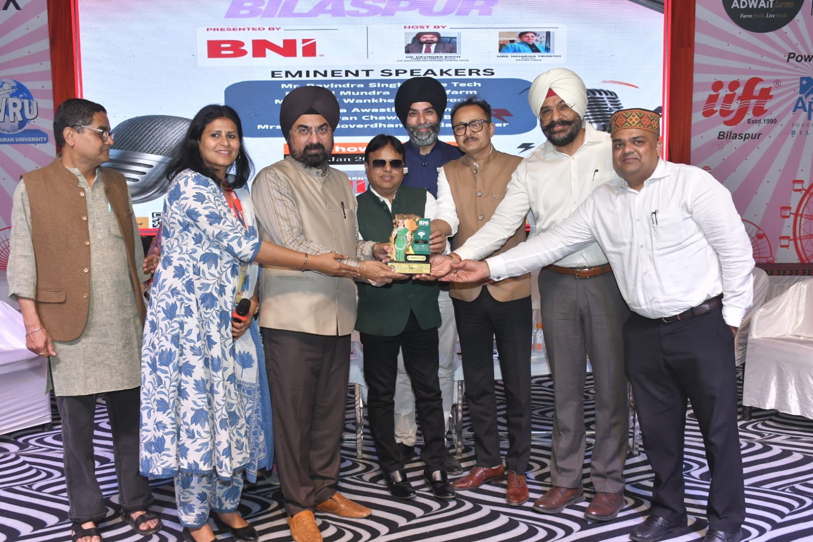 बीएनआई बिलासपुर व्यापार एवं उद्योग मेला 2026 : व्यापार, मनोरंजन और सामाजिक सरोकारों का भव्य संगम..आदर्श दंपतियों का सम्मान, नन्ही प्रतिभाओं को मंच और 10 से अधिक झूलों ने बढ़ाया मेले का आकर्षण..