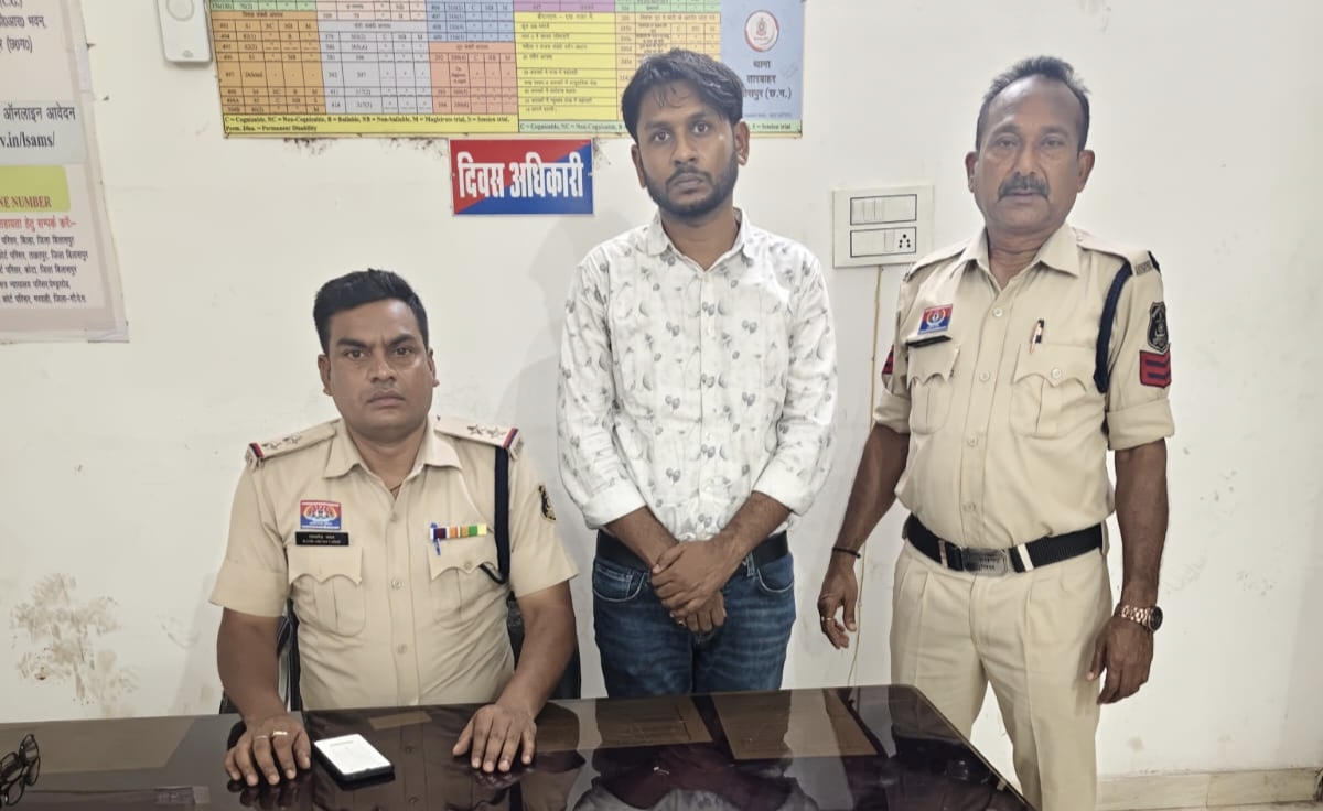 पुलिस अफसरों को पैसा पहुंचाने का झांसा देकर 5 लाख की वसूली की कोशिश, एक आरोपी गिरफ्तार..